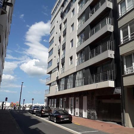 Appartement Met Zicht Op Zee Knokke-Heist Exterior photo