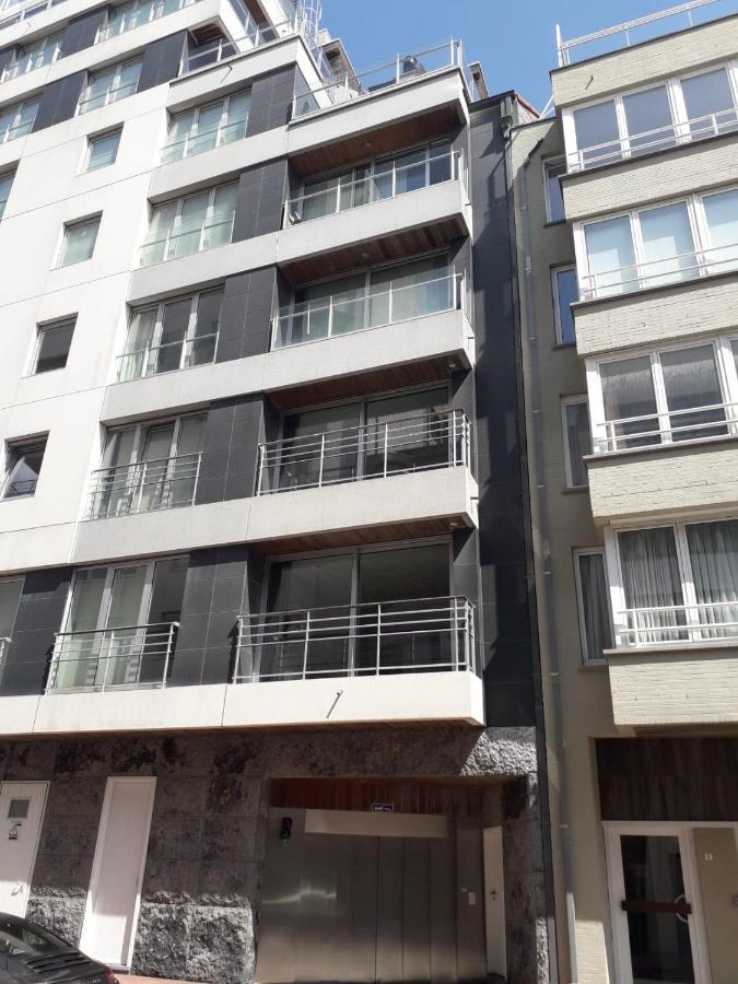 Appartement Met Zicht Op Zee Knokke-Heist Exterior photo
